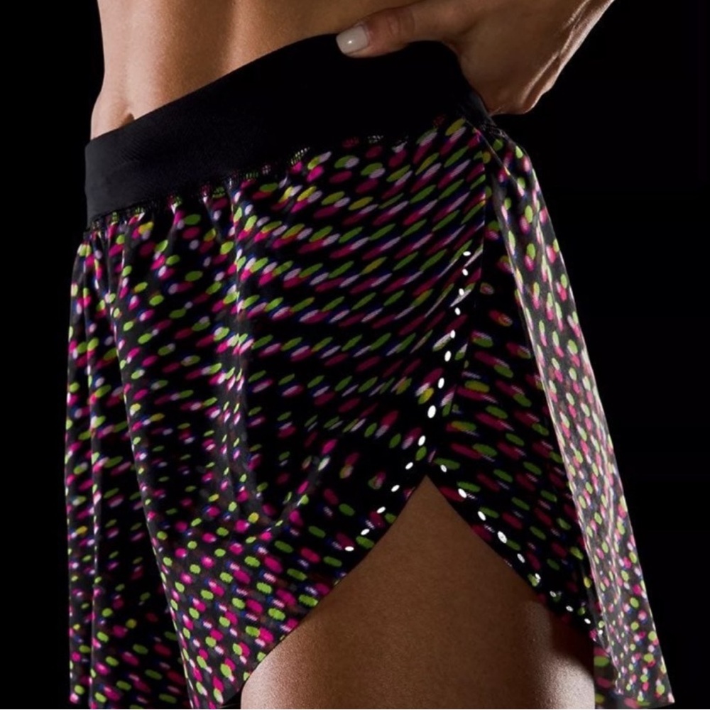 Lululemon Fast and Free Short Seawheeze Size 6